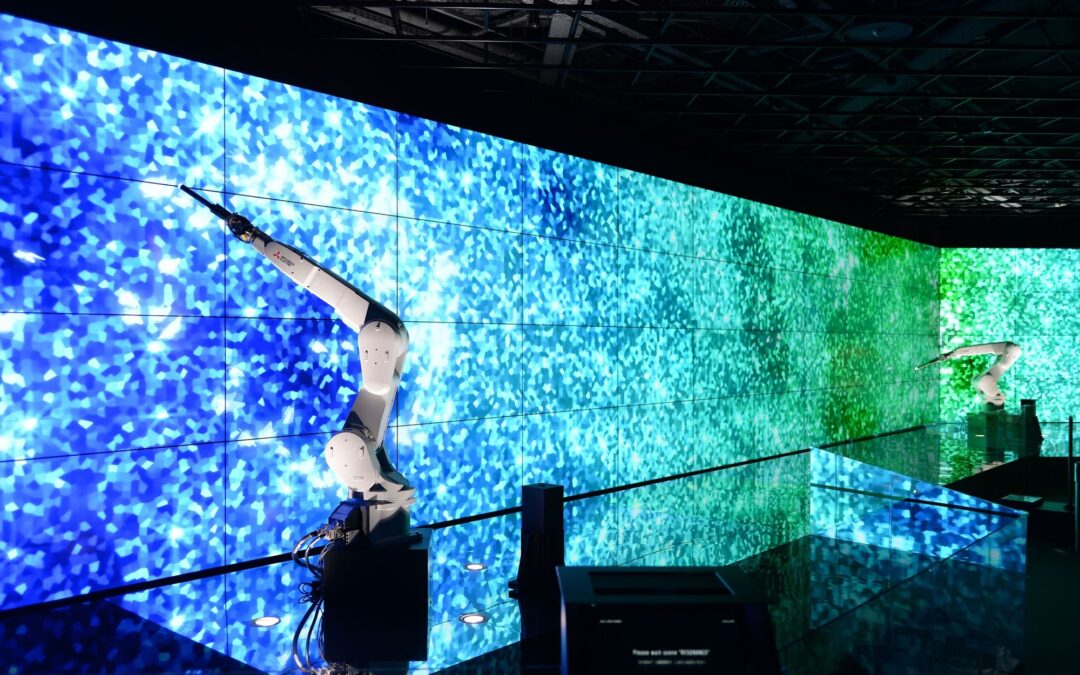 Robotic Art in Ginza ‐ ものづくりロボットと創るアートの世界‐